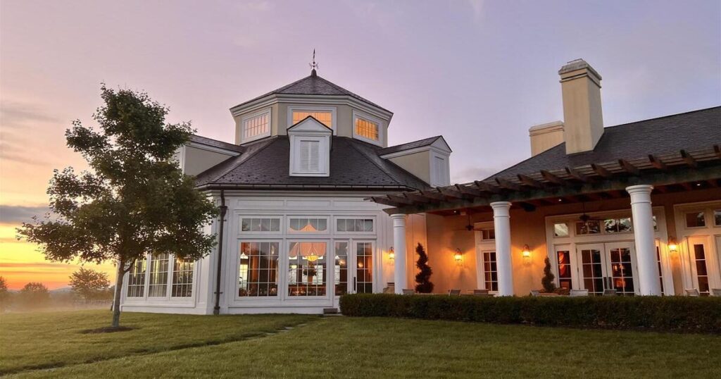 Looking for romantic getaways in Virginia with luxury and ease? Salamander Middleburg curates horseback rides, spa days, and vineyard tours for couples who love comfort and adventure.