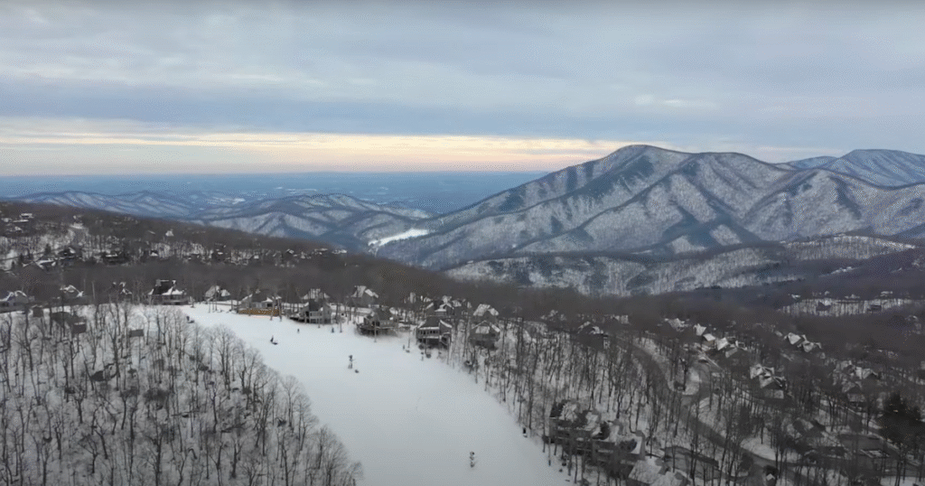 Looking for romantic getaways in Virginia that mix adventure and relaxation? Wintergreen Resort offers skiing, spa days, and sweeping Blue Ridge views year-round.
