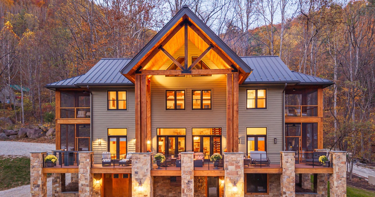 Family reunion venue in Virginia at The Retreat at Crabtree Falls with a luxury mountain lodge, cabins, and glamping tents near Crabtree Falls.